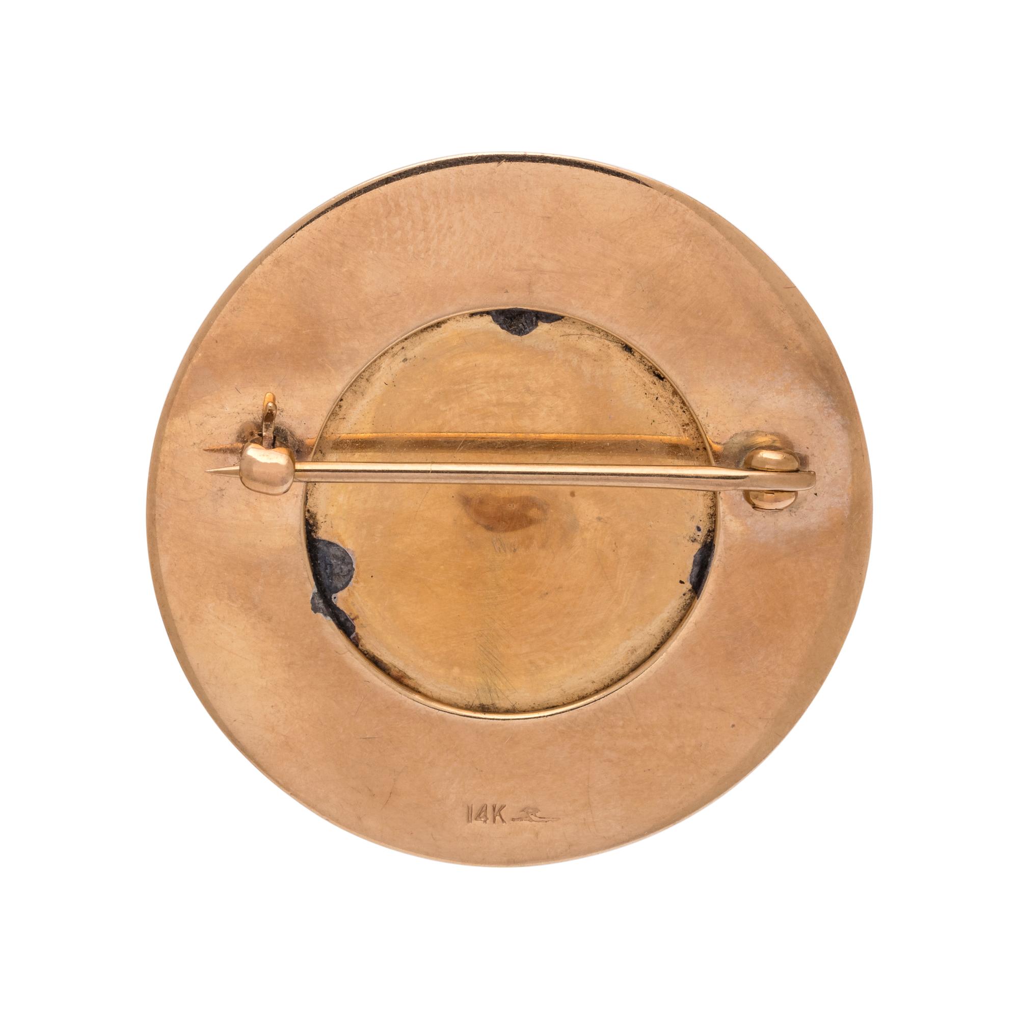 YELLOW GOLD AND ESSEX CRYSTAL BROOCH