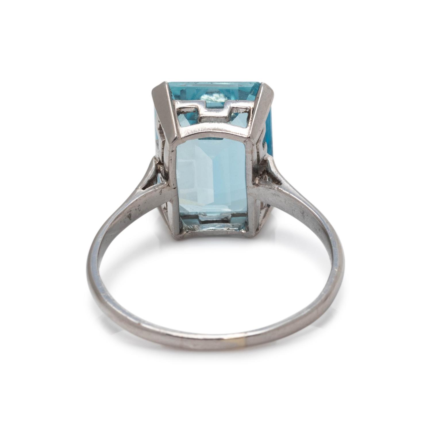 AQUAMARINE RING