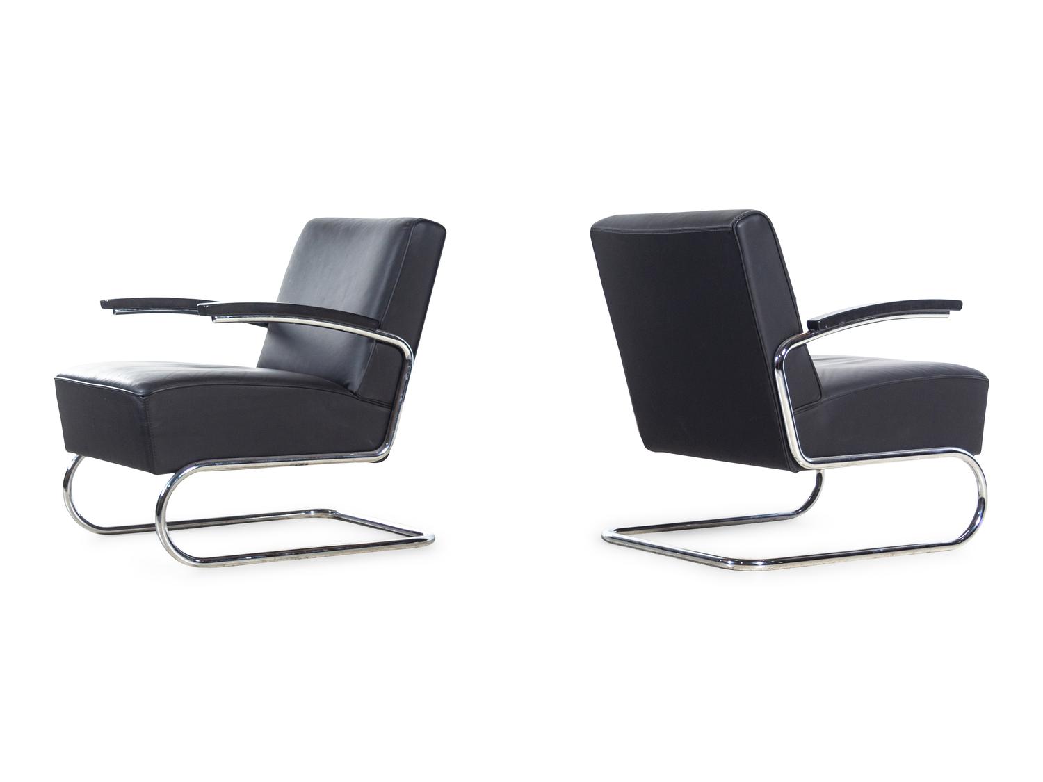 Pair Easy Armchairs, model S411