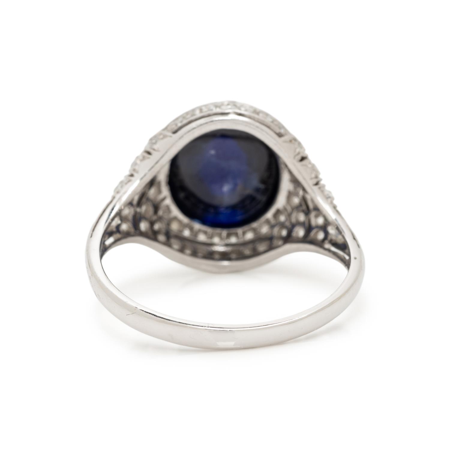 ART DECO, CABOCHON SAPPHIRE AND DIAMOND RING