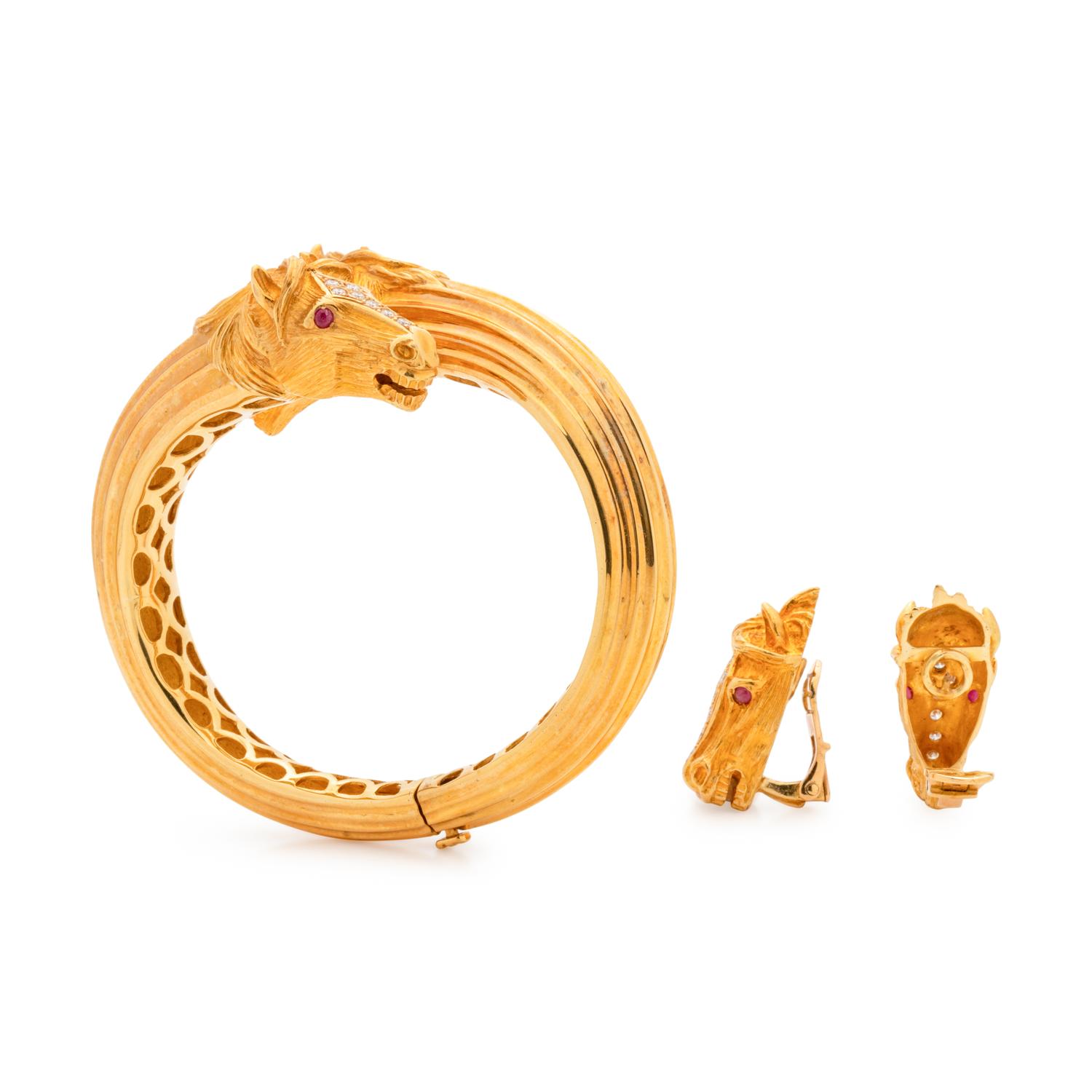YELLOW GOLD, DIAMOND AND RUBY HORSE MOTIF SET