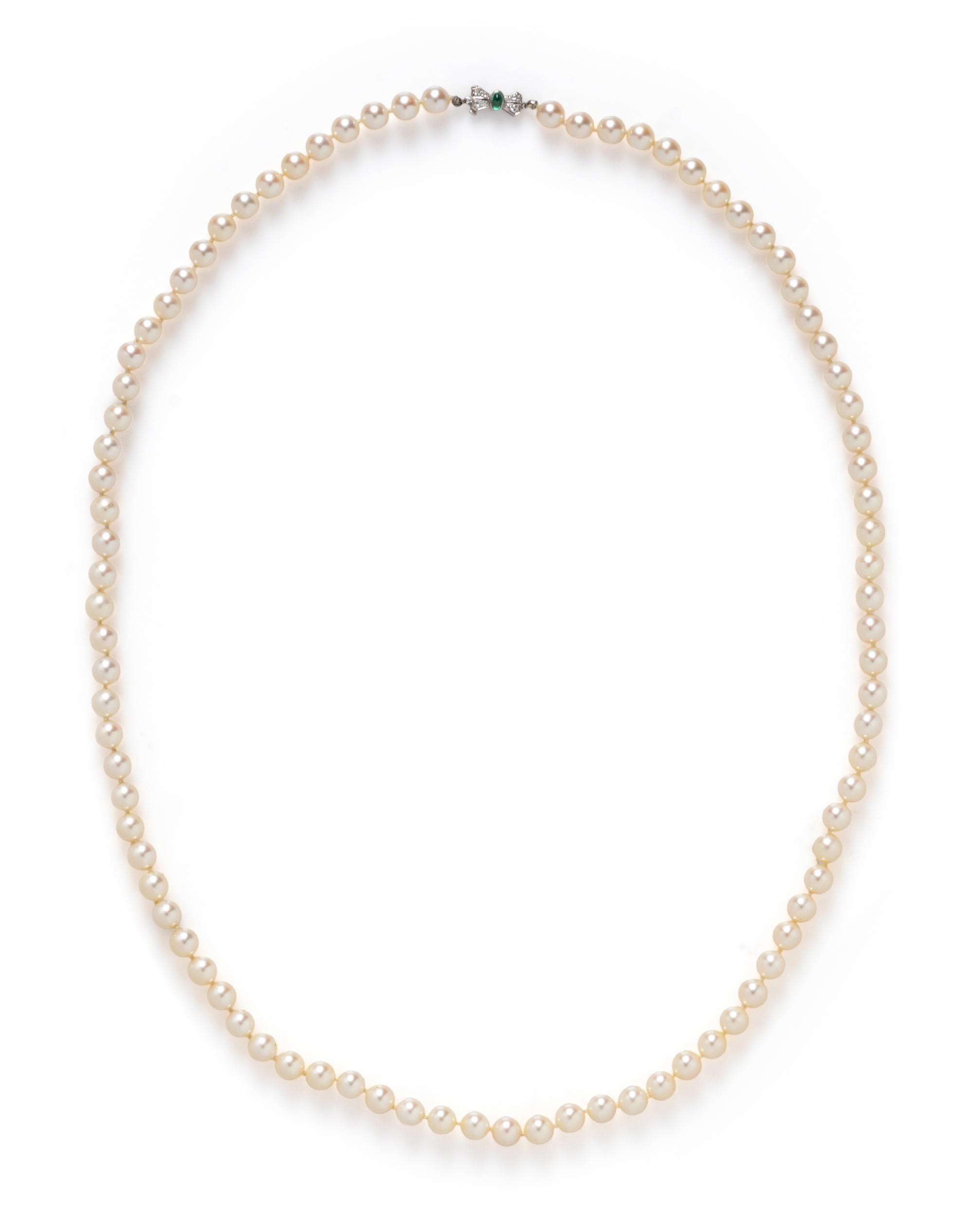 CULTURED PEARL NECKLACE