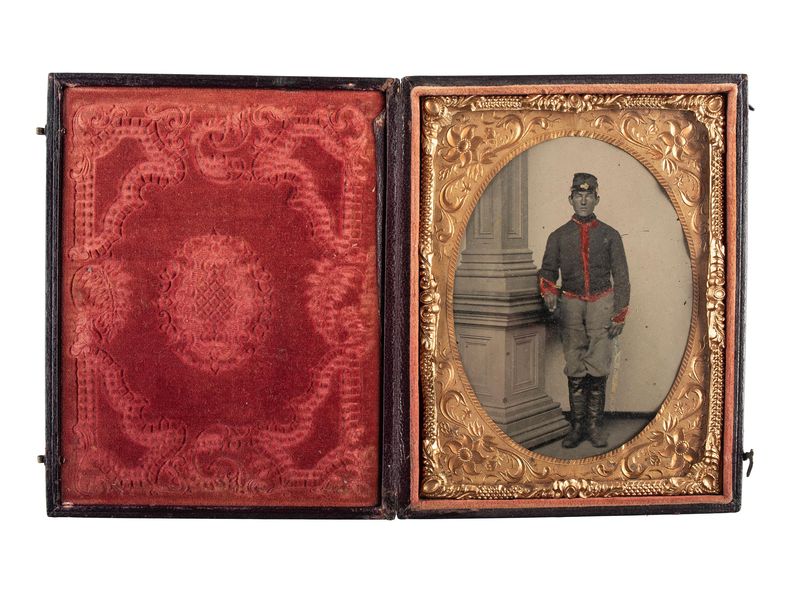 [CIVIL WAR]. Quarter plate tintype and ambrotype of standing Union soldiers.