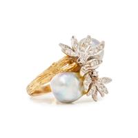 DIAMOND AND CULTURED BAROQUE PEARL BYPASS RING