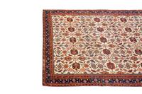 A Lahore Carpet 12 feet x 14 feet. — EARLY 20TH CENTURY