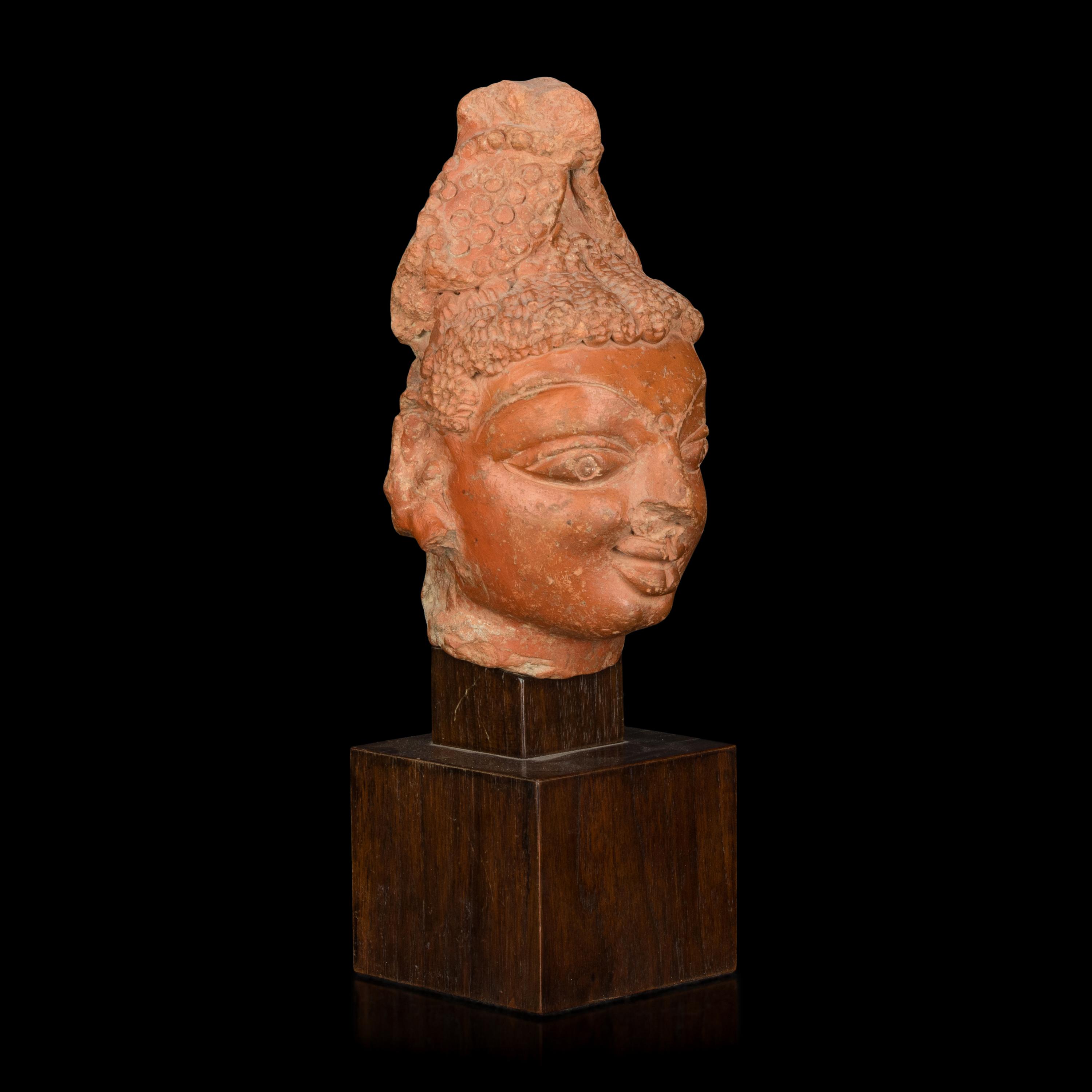 A Gupta Terracotta Head, Achichhatra, Uttar Pradesh, 5th-6th Century 五-六世紀 印度北方邦紅陶頭像