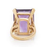 AMETHYST AND YELLOW GOLD EARRINGS AND RING