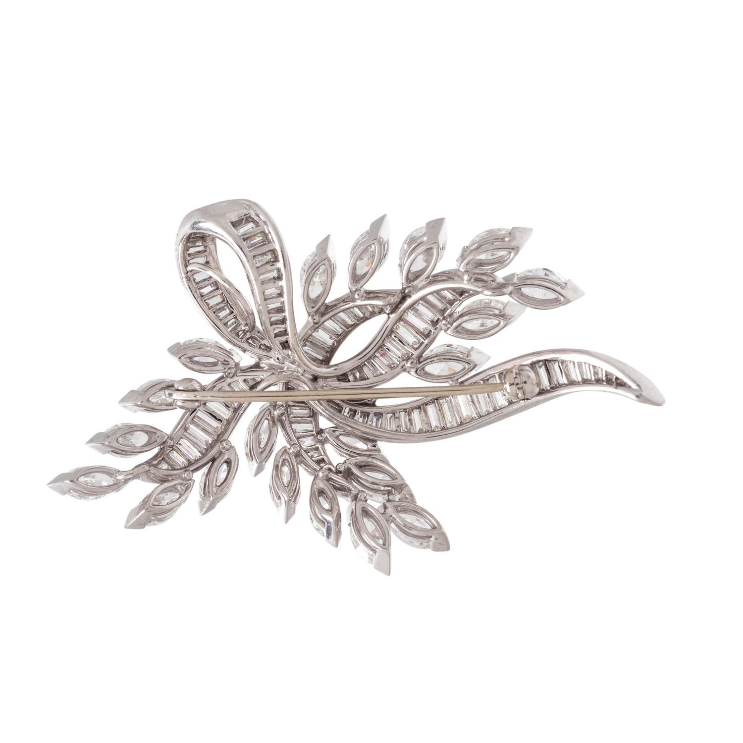 DIAMOND PENDANT/BROOCH