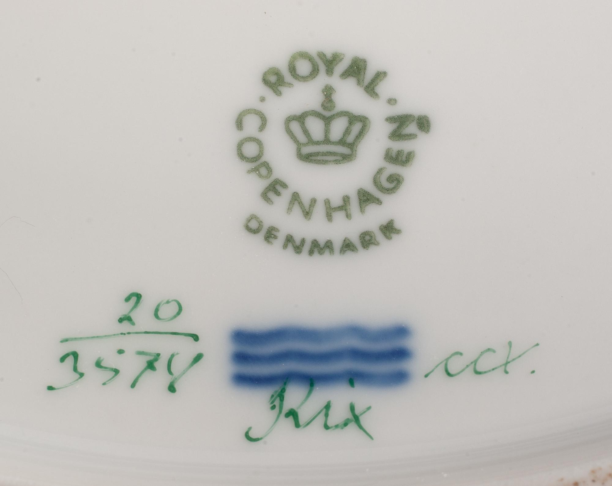 A Set of Ten Royal Copenhagen Flora Danica Reticulated Plates Diameter 11 inches. — CIRCA 1979-1983
