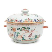 A Pair of Chinese Export Porcelain Tureens and Two Famille Rose Porcelain Platters