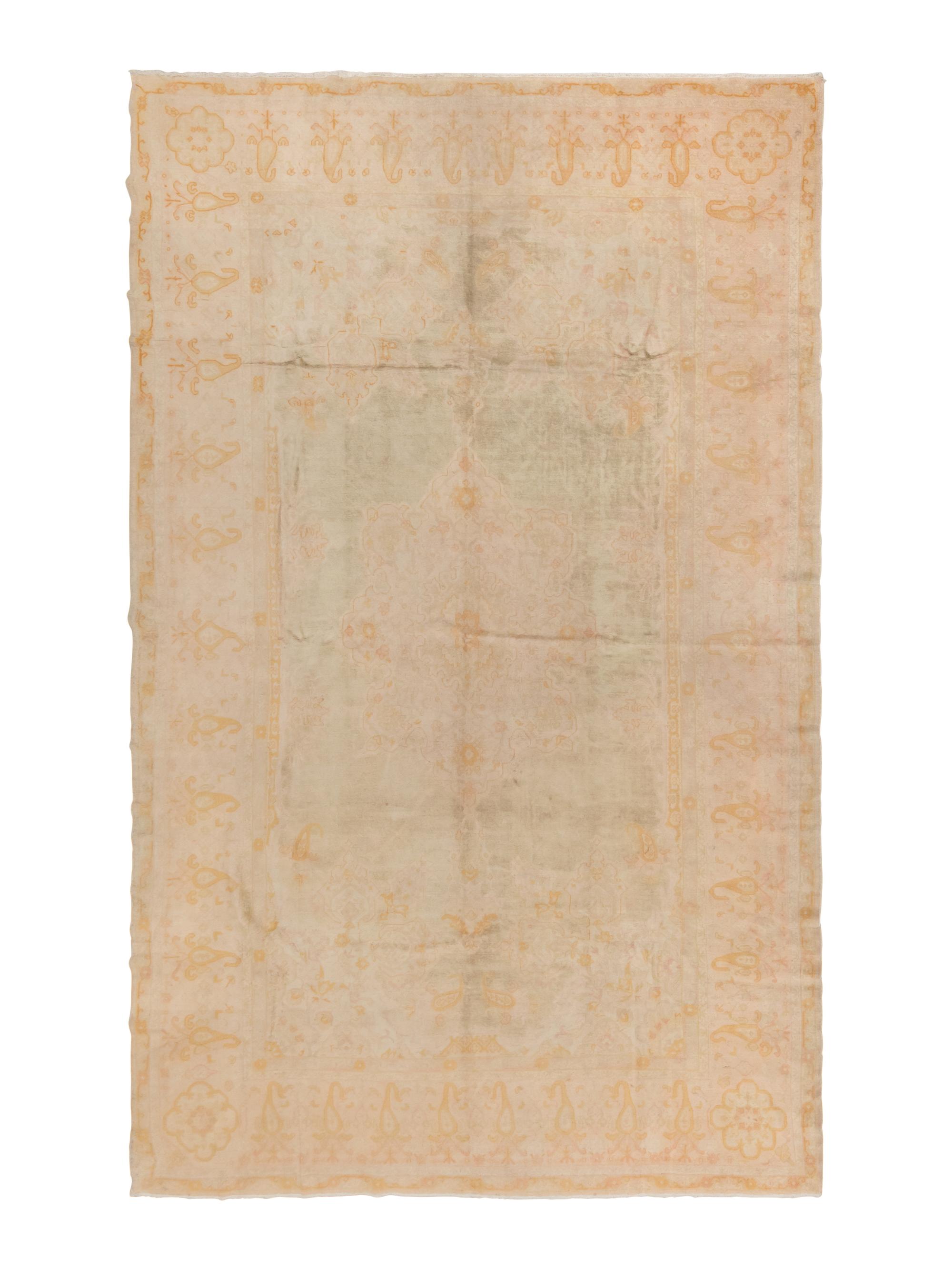 An Oushak Carpet