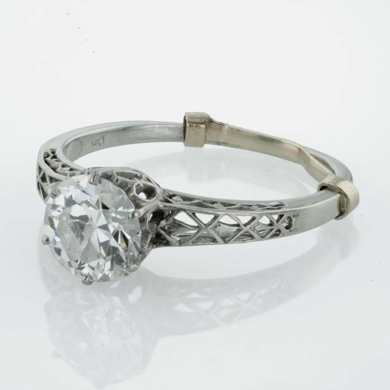A Platinum and Diamond Ring