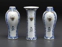 A Chinese Export Parcel Gilt Blue and White Porcelain Garniture