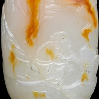 A Chinese Carved White and Russet Jade 'Scholars' Snuff Bottle, 18th Century 清中期 白玉高士鼻煙壺