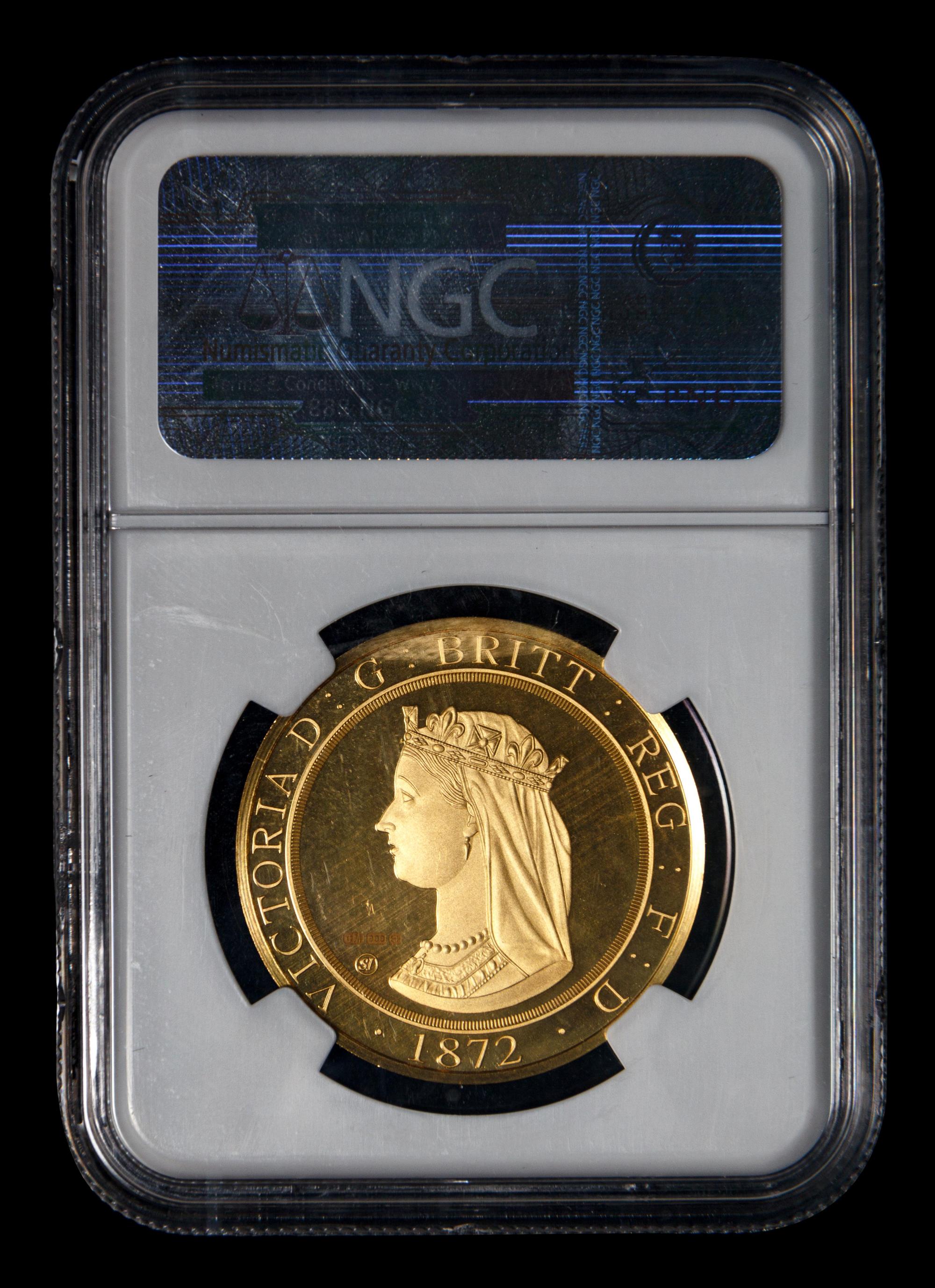 [PRIVATE ISSUE] A 2012 Smithsonian Collection: London and the Lion 1 oz. Gold Proof (NGC Ultra Cameo Gem Proof)