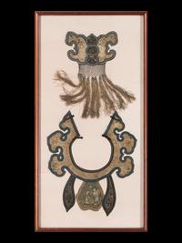 Three Chinese Embroidered Silk Collars, Qing Dynasty 清 云肩一組三件