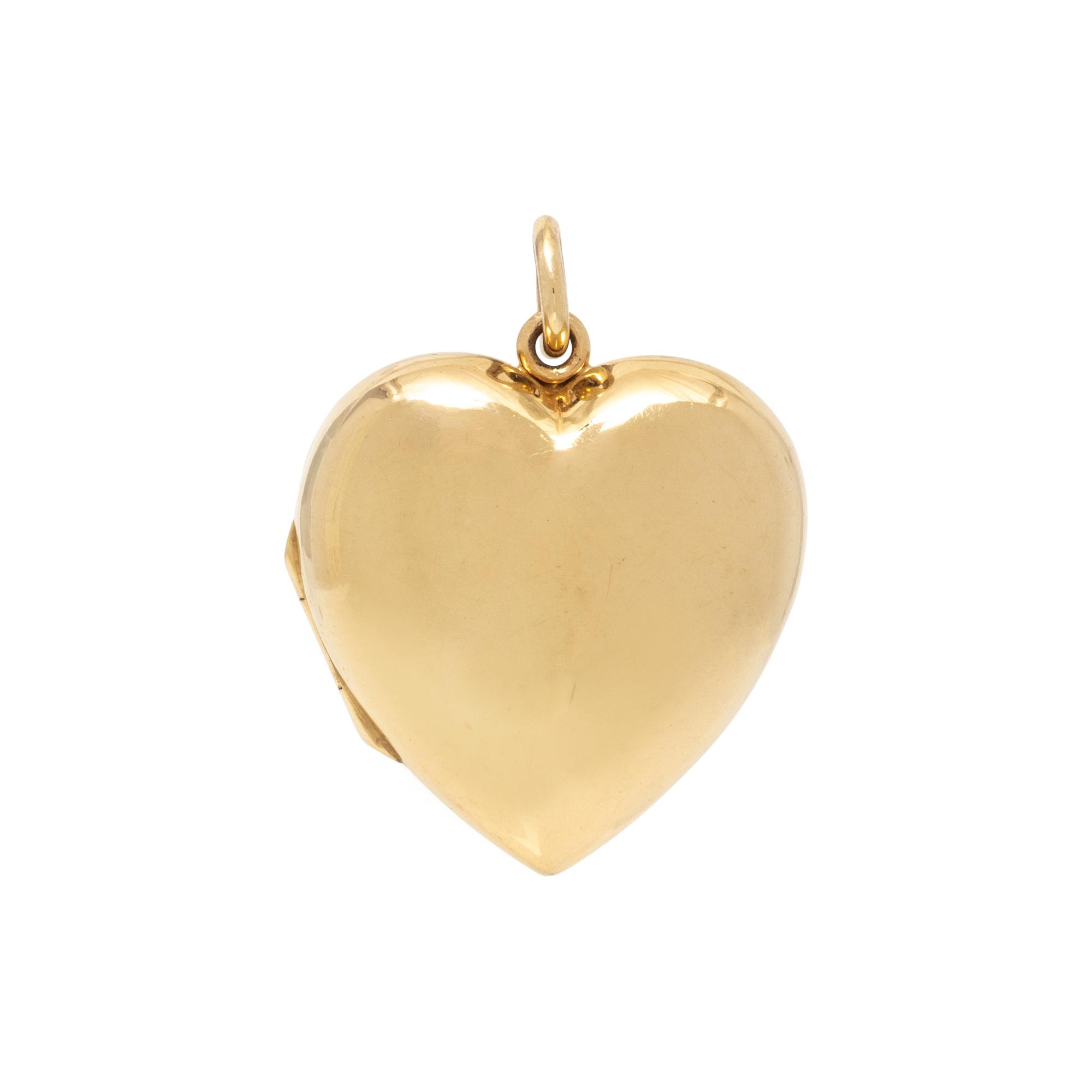 TIFFANY & CO., YELLOW GOLD HEART LOCKET