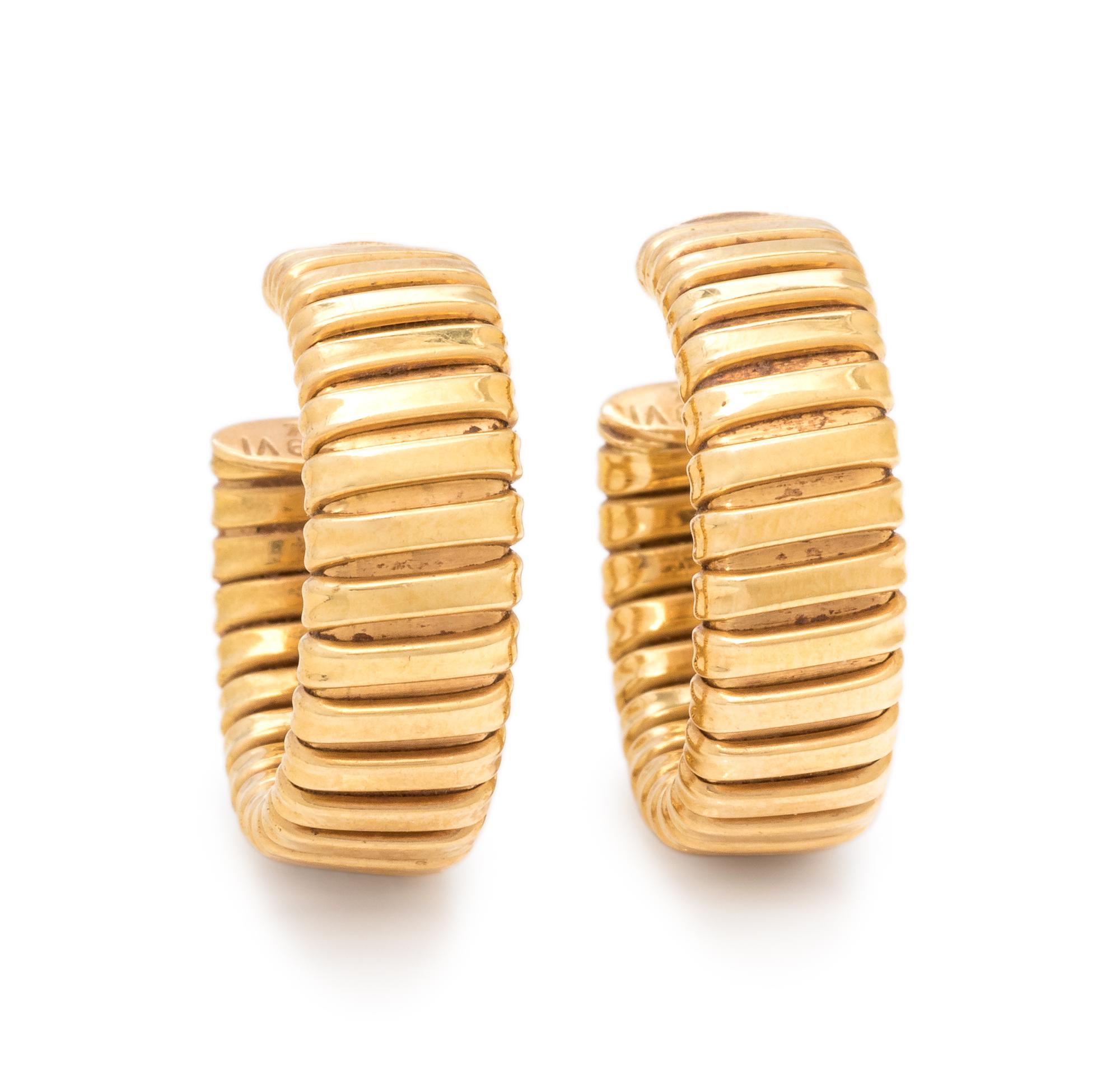 YELLOW GOLD HOOP EARRINGS