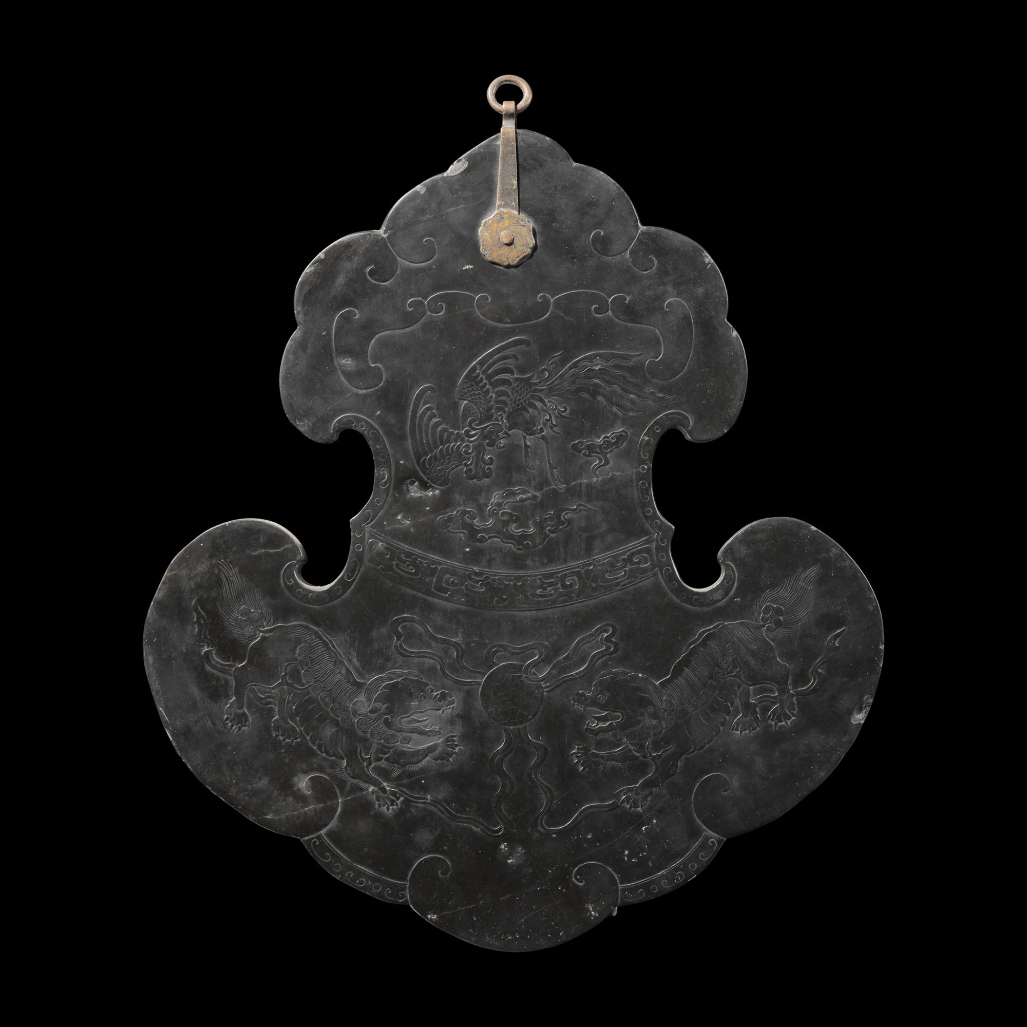 A Large Chinese Low-Relief Duan Stone Chime, 19th Century 清晚期 端石如意雲頭石磬