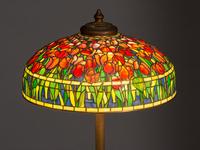 Tulip Floor Lamp with Piano Base