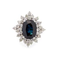 SAPPHIRE AND DIAMOND RING