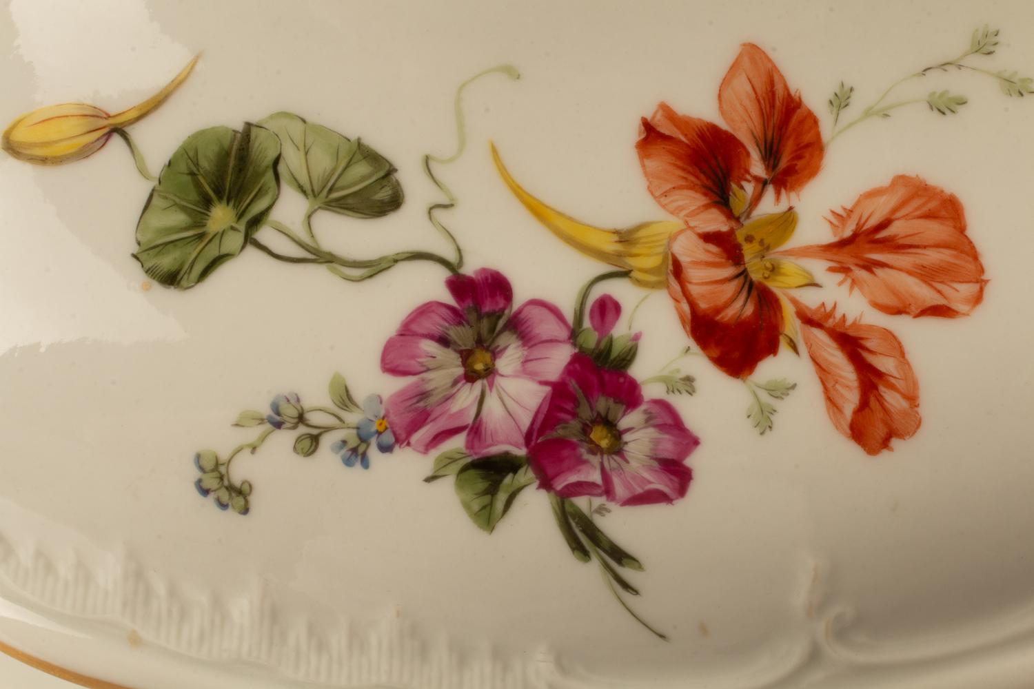A Berlin (K.P.M.) Porcelain Tureen