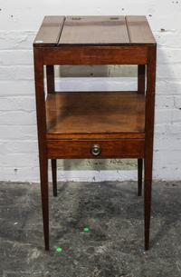An English Mahogany Dressing Table Height 33 x width 16 x depth 16 3/4 inches (closed). — 19TH CENTURY