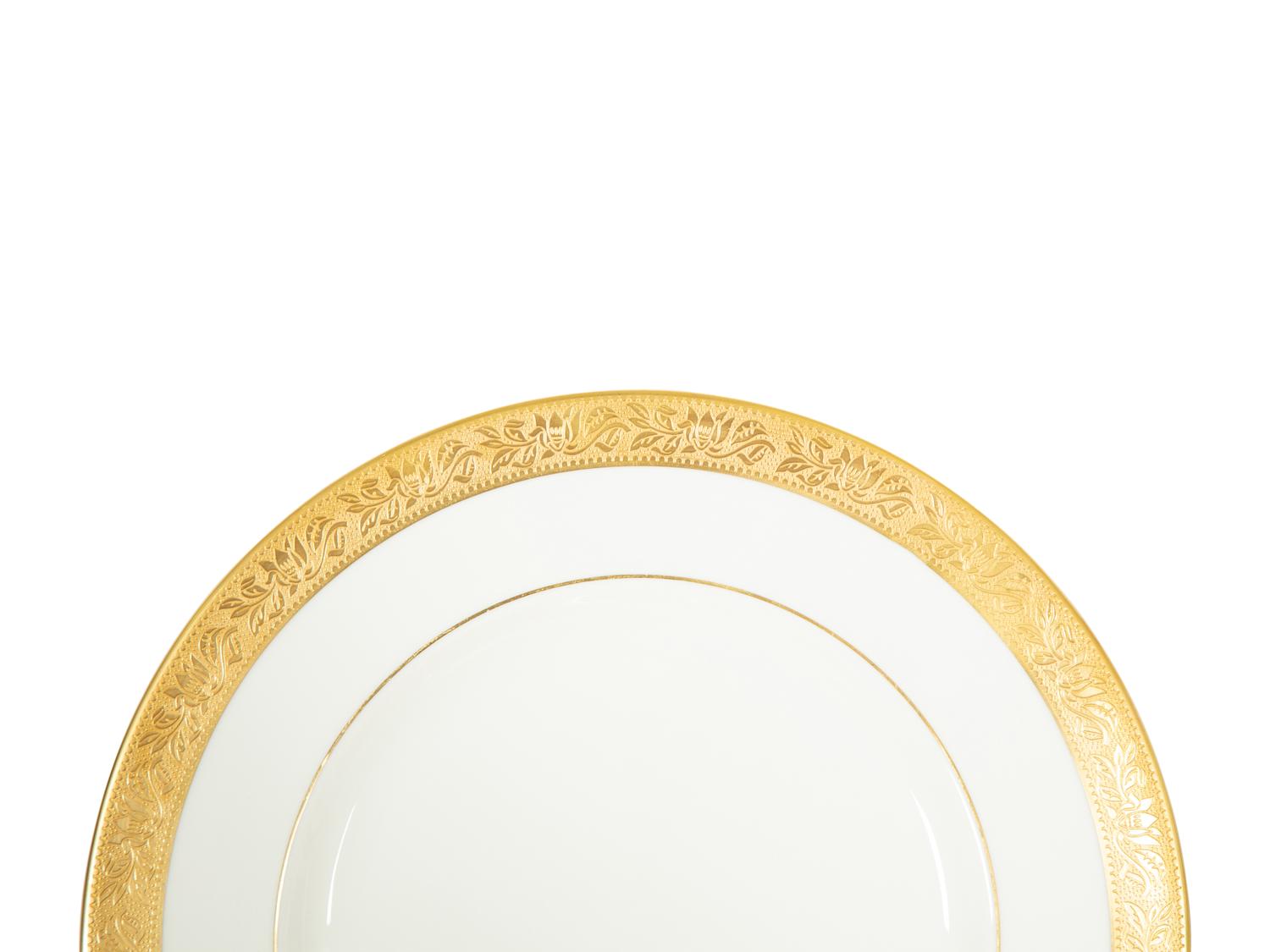 An Assembled Wedgwood Ascot and Lenox Westchester Porcelain Dinner Service