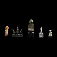 A Group of 7 Objects