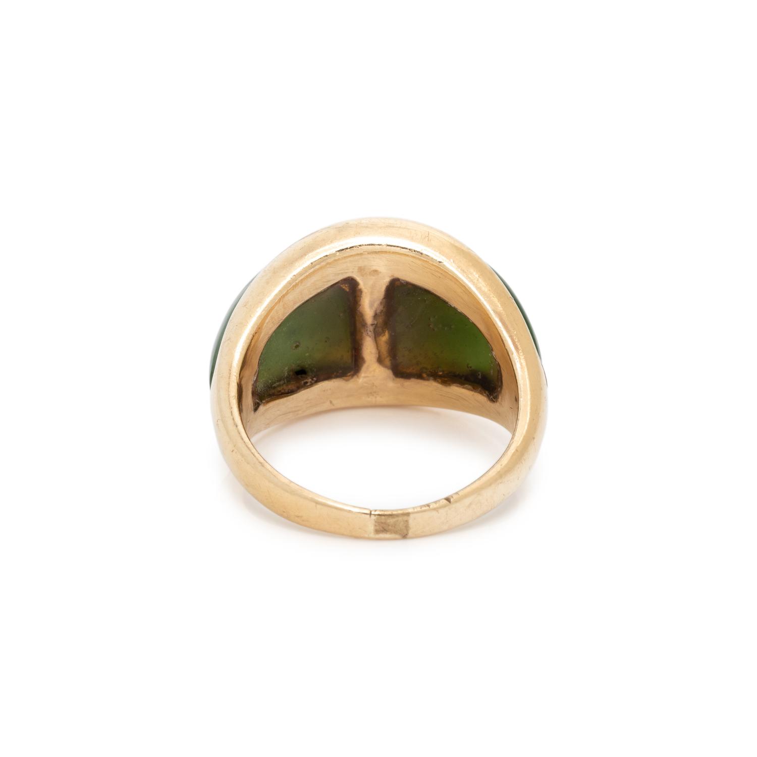 YELLOW GOLD AND NEPHRITE RING