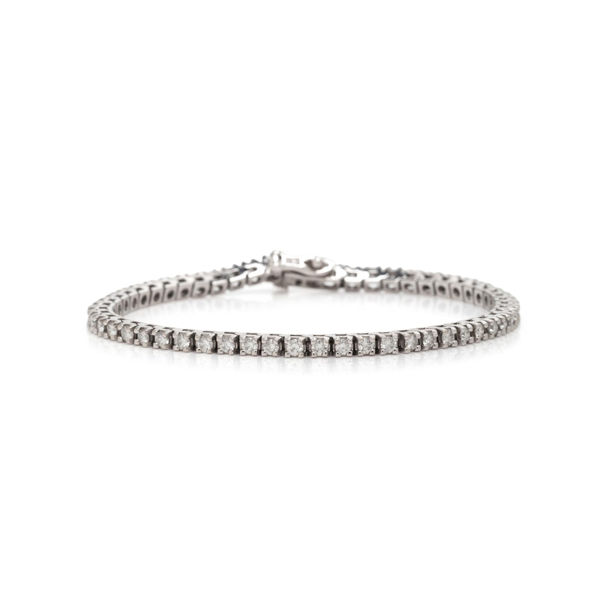 DIAMOND AND WHITE GOLD BRACELET