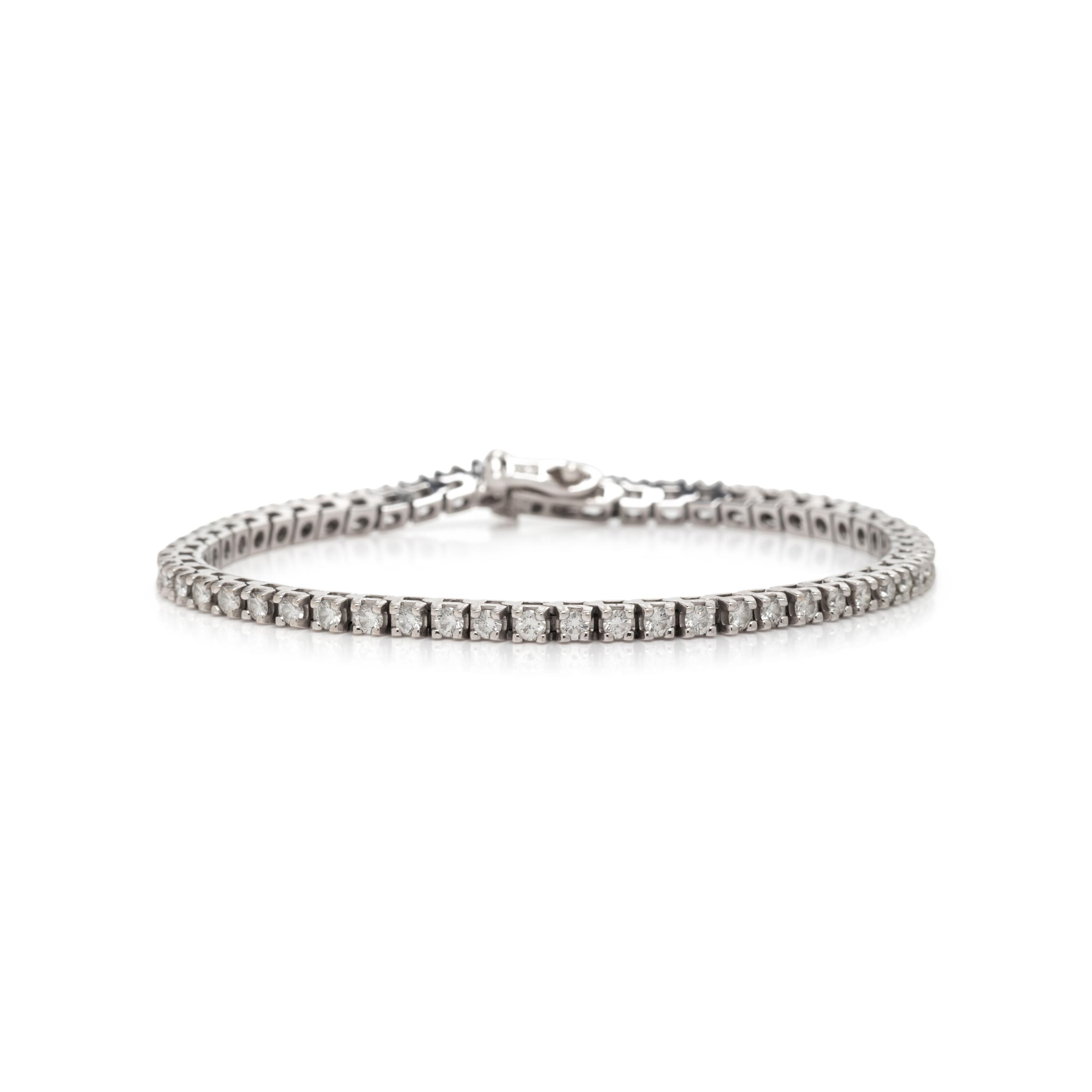 DIAMOND AND WHITE GOLD BRACELET