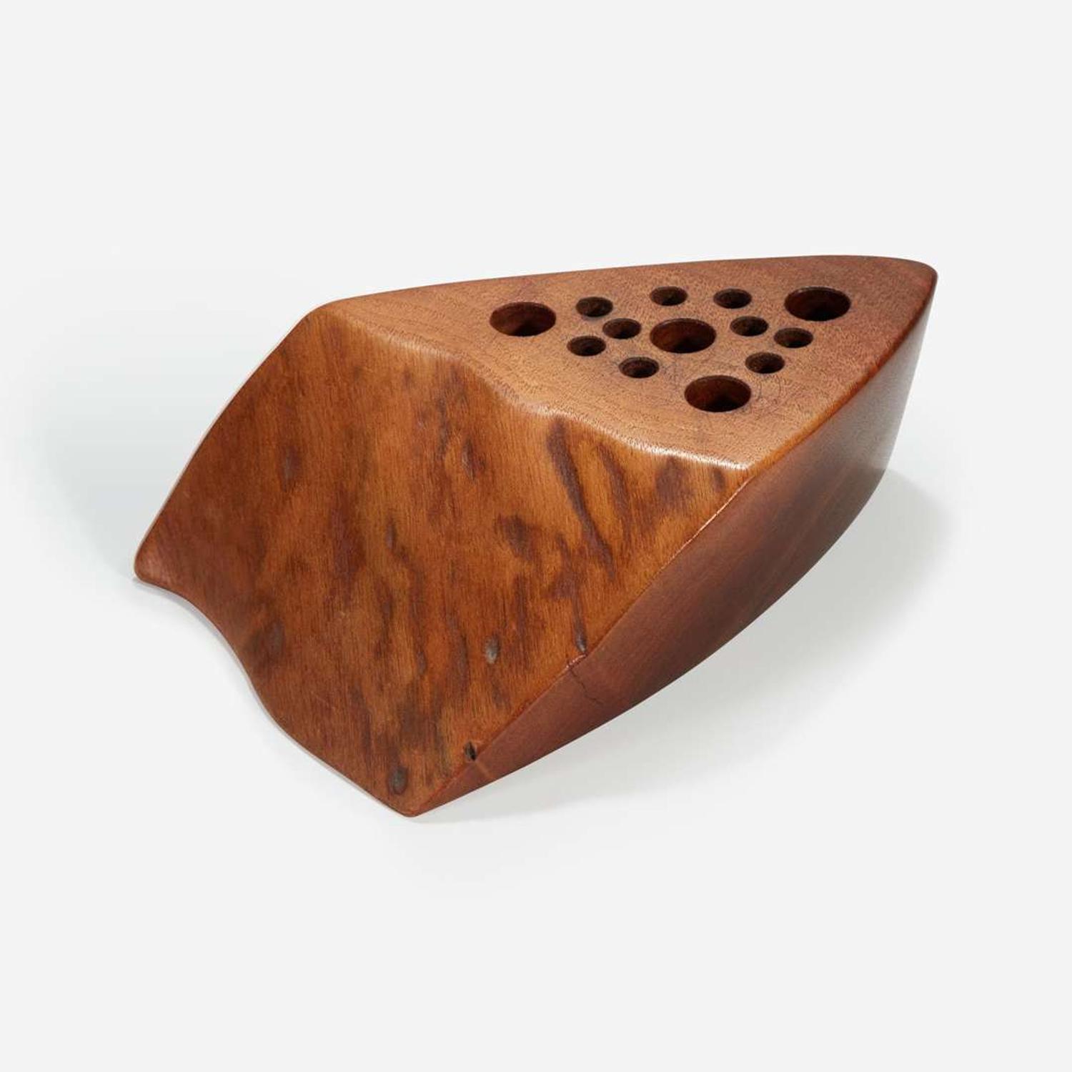 George Nakashima Walnut Pen and Pencil Holder, New Hope, Pennsylvania, 1984