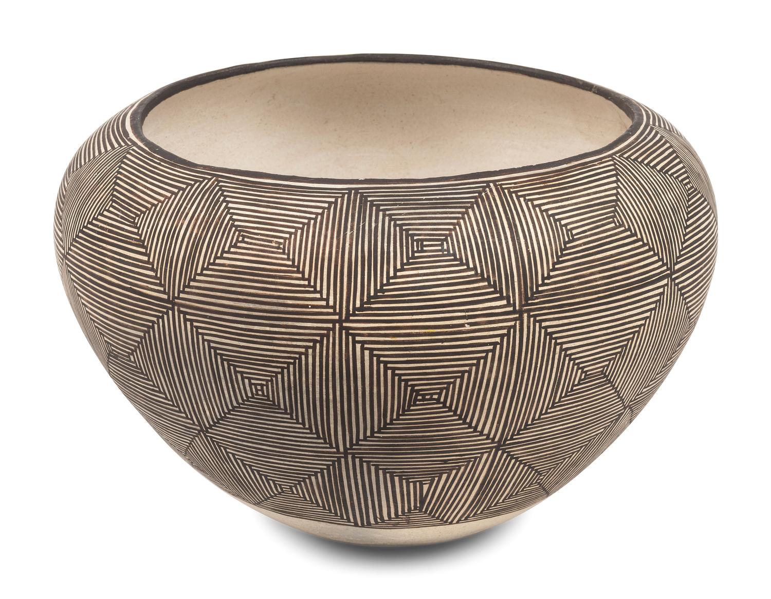 Fine Line Pottery Jar