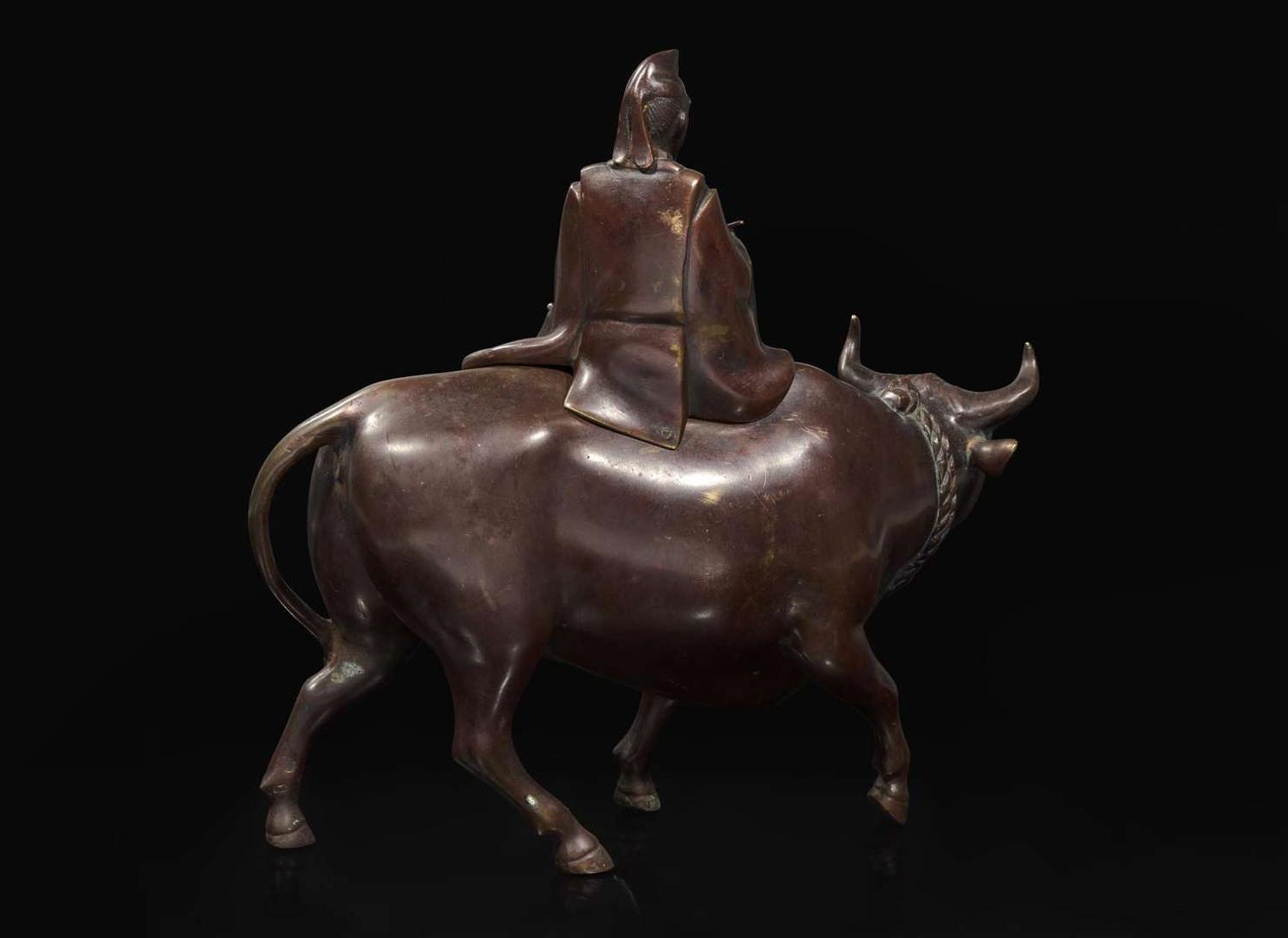 A Japanese silver-inlaid patinated bronze “Poet and Oxen” censer, Edo to Meiji period 日本嵌銀加漆高士與牛銅香爐 江戶或明治