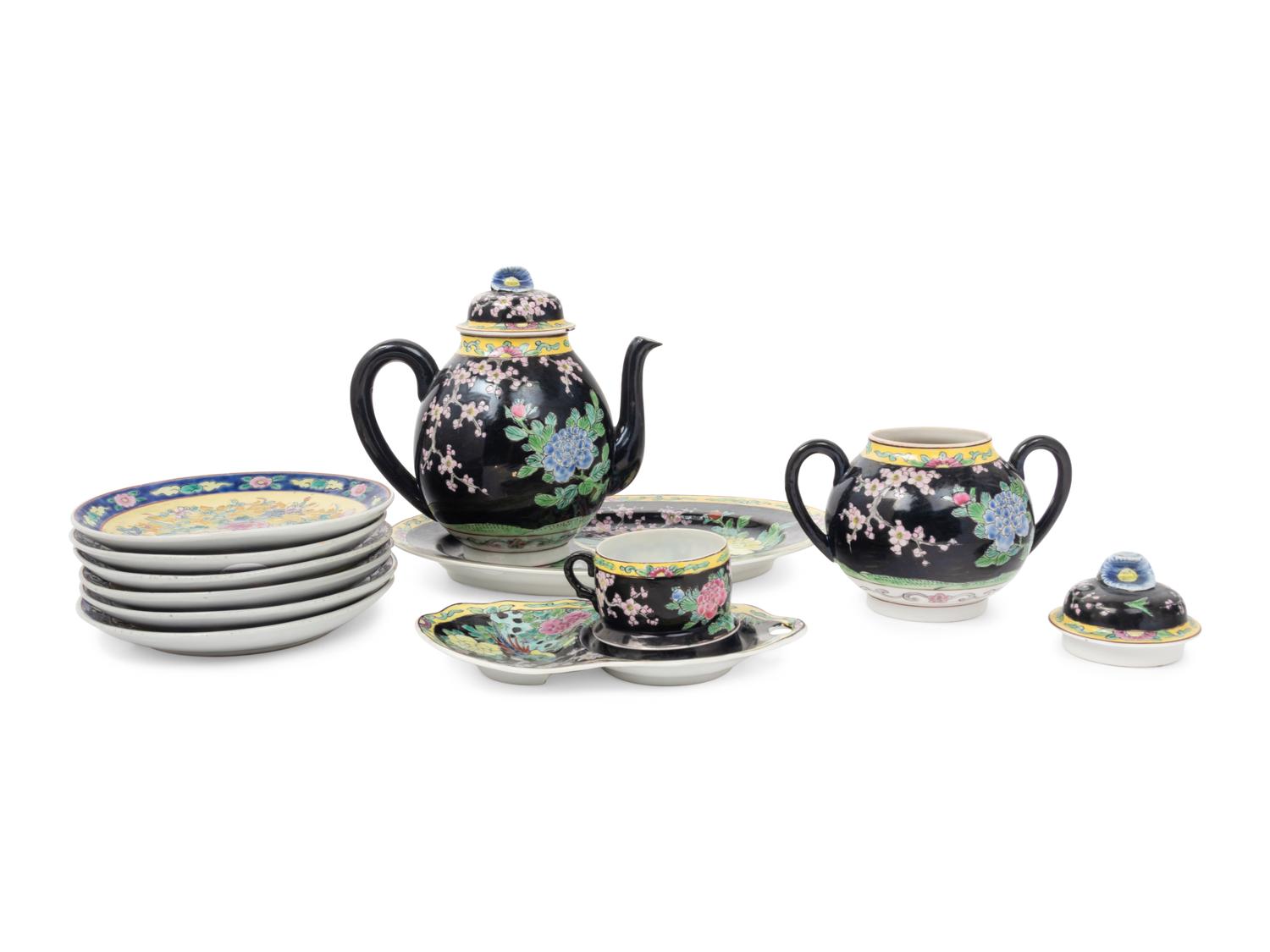 11 Japanese Enameled Porcelain Tea Wares