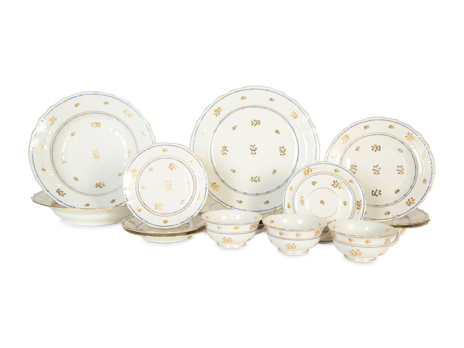 A Herend Porcelain Partial Dinner Service — 20th Century