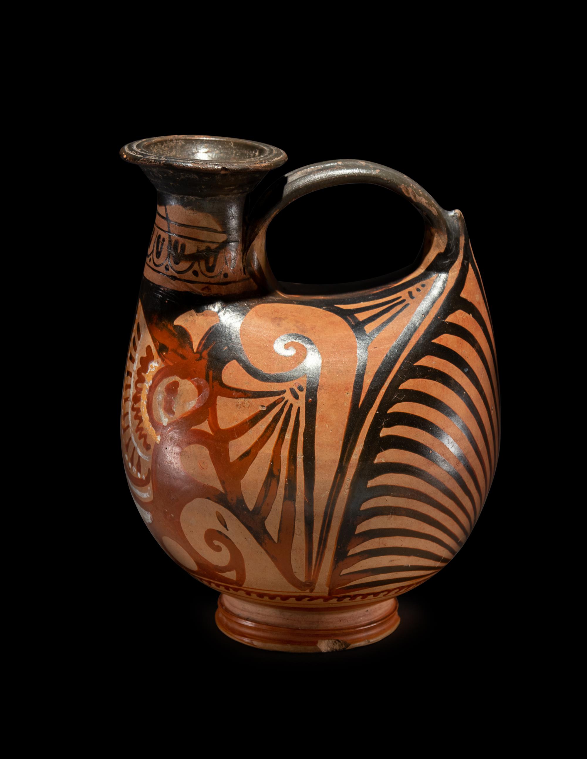 An Apulian Red-Figured Askos