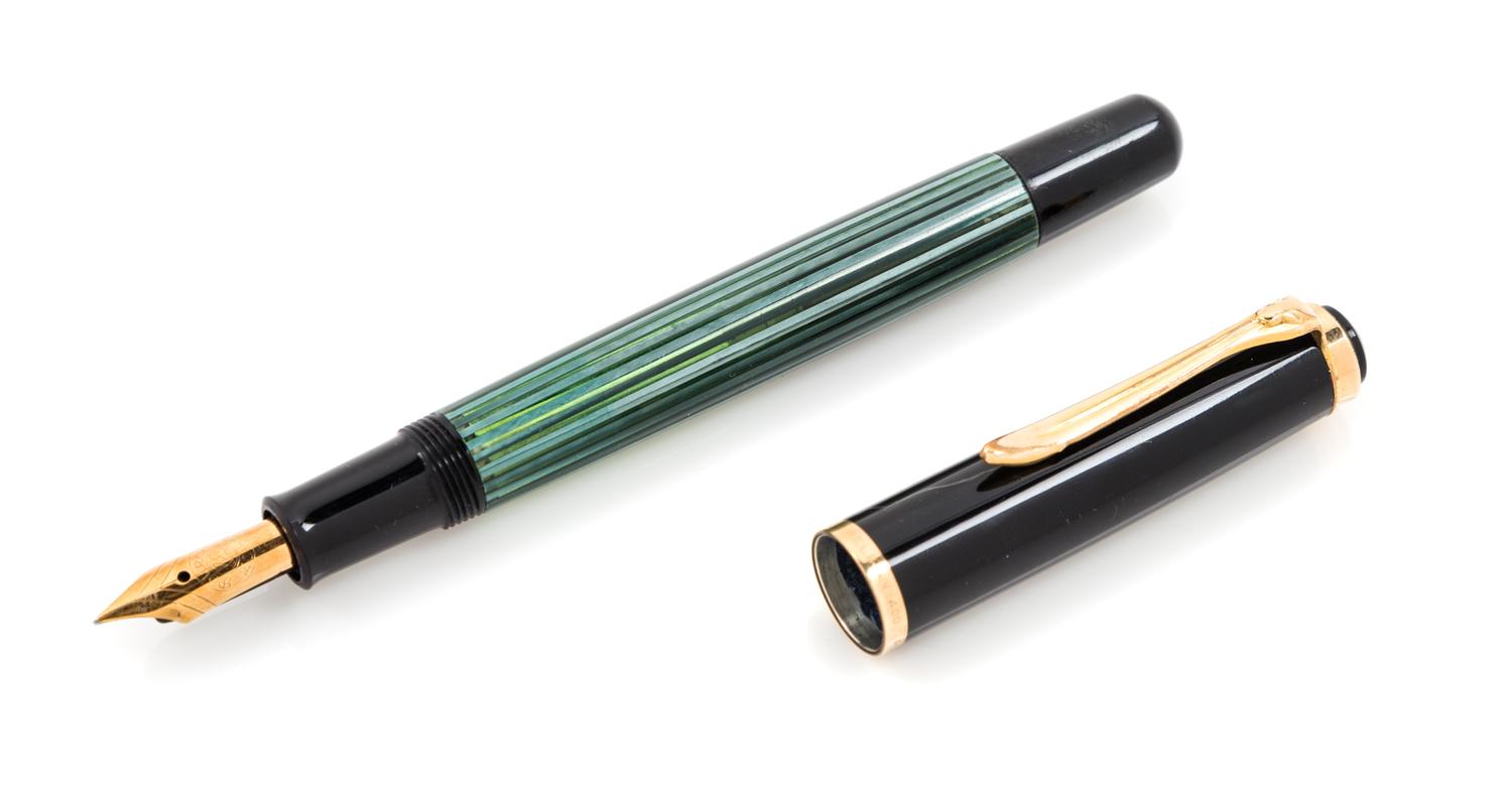 A Vintage Pelikan 400 Fountain Pen Length 5 inches.