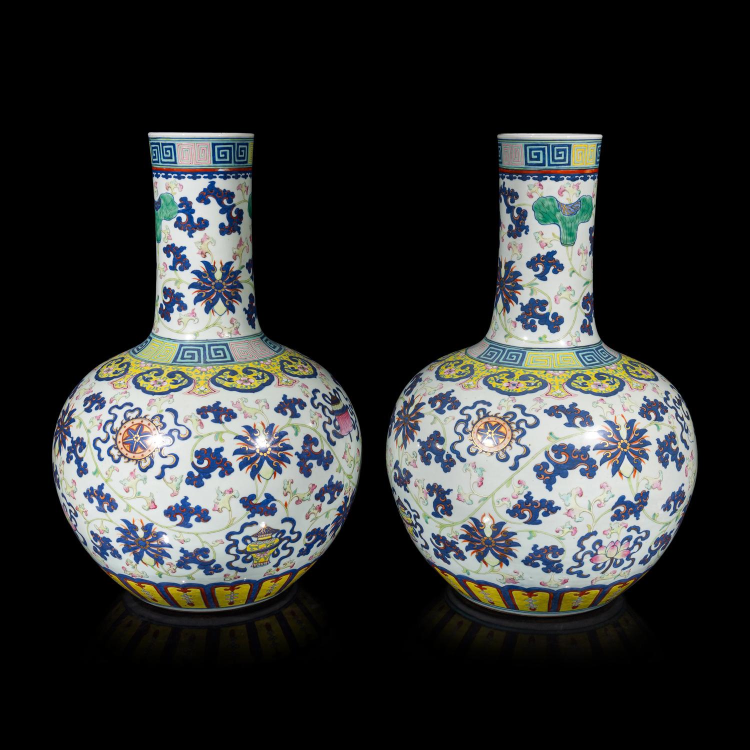 A Pair of Large Chinese Famille Rose Porcelain 'Bajixiang' Vases, Tianqiuping , Late 19th-Early 20th Century 清晚期 粉彩八吉祥大天球瓶一對