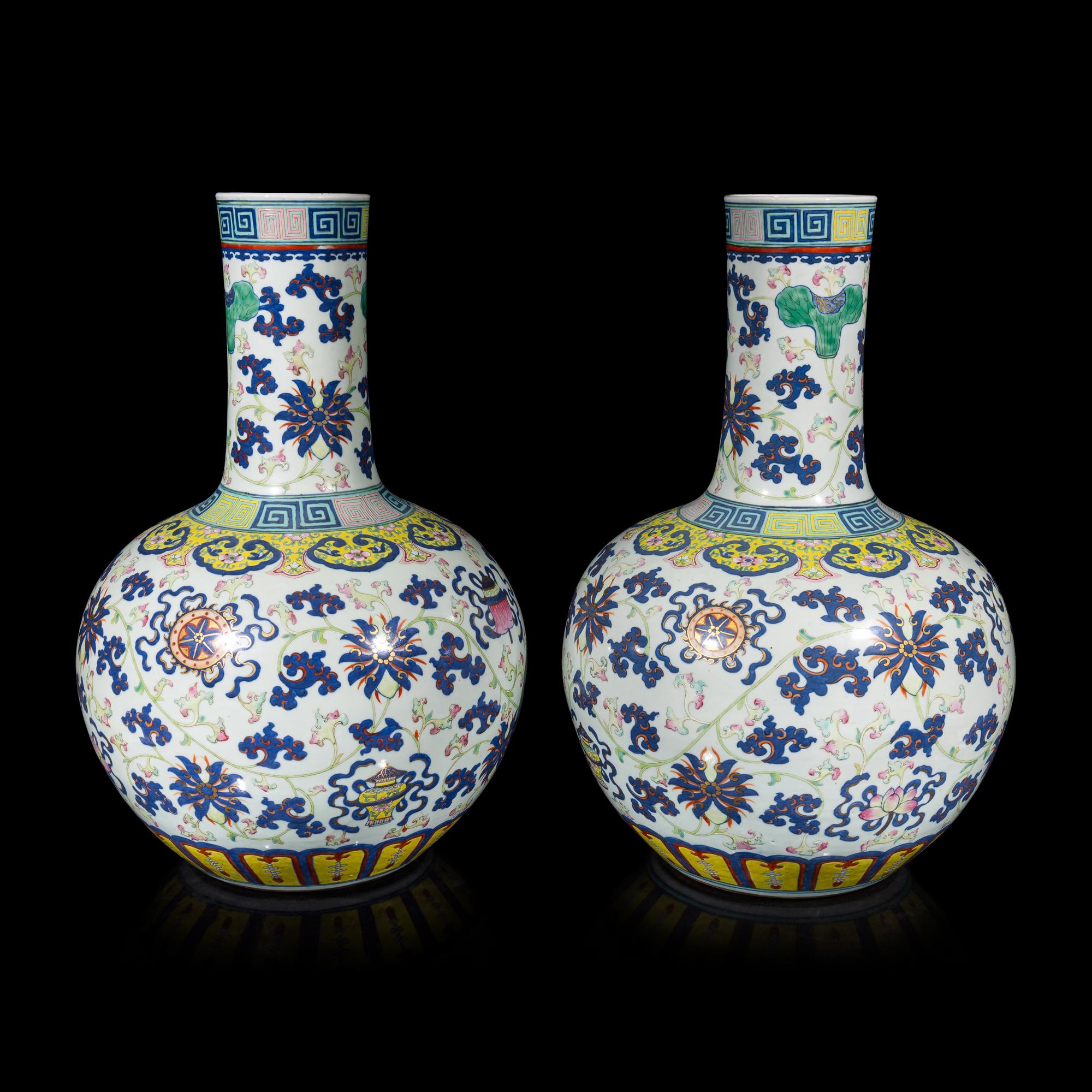 A Pair of Large Chinese Famille Rose Porcelain 'Bajixiang' Vases, Tianqiuping , Late 19th-Early 20th Century 清晚期 粉彩八吉祥大天球瓶一對
