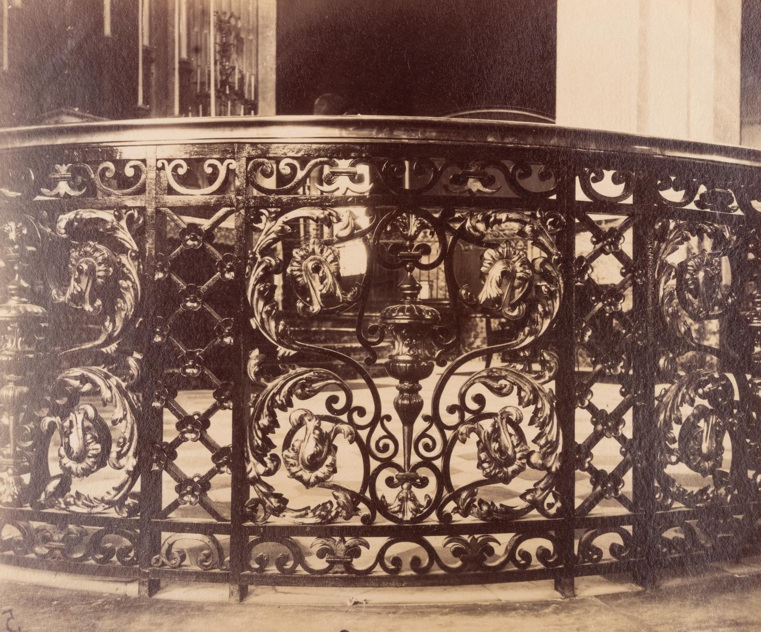 A group of four photographs ( Hôtel de Sully Charost, rue du Cherche-Midi 11 , 1904-1905; Hôtel de Fleury, rue des Saints-Pères 28 , 1905; 7 rue de l'Estrapade , 1905; Grille du chœr, èglise Saint Roch , 1912)