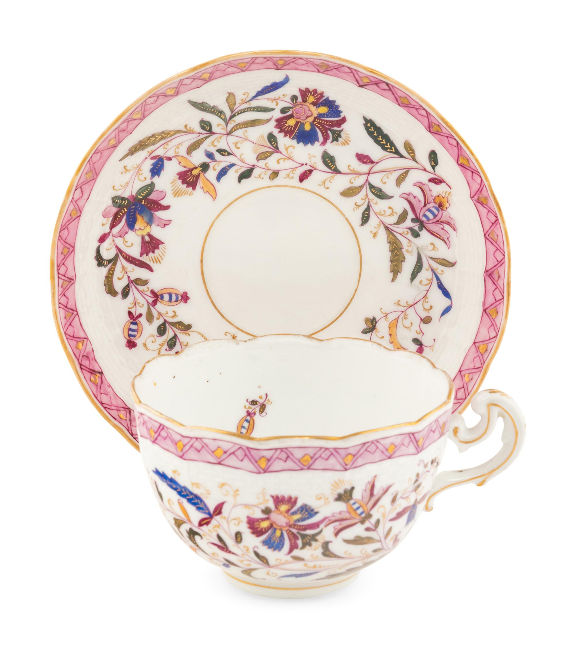 A Group of Herend Motif Hongrois Grand Porcelain Articles