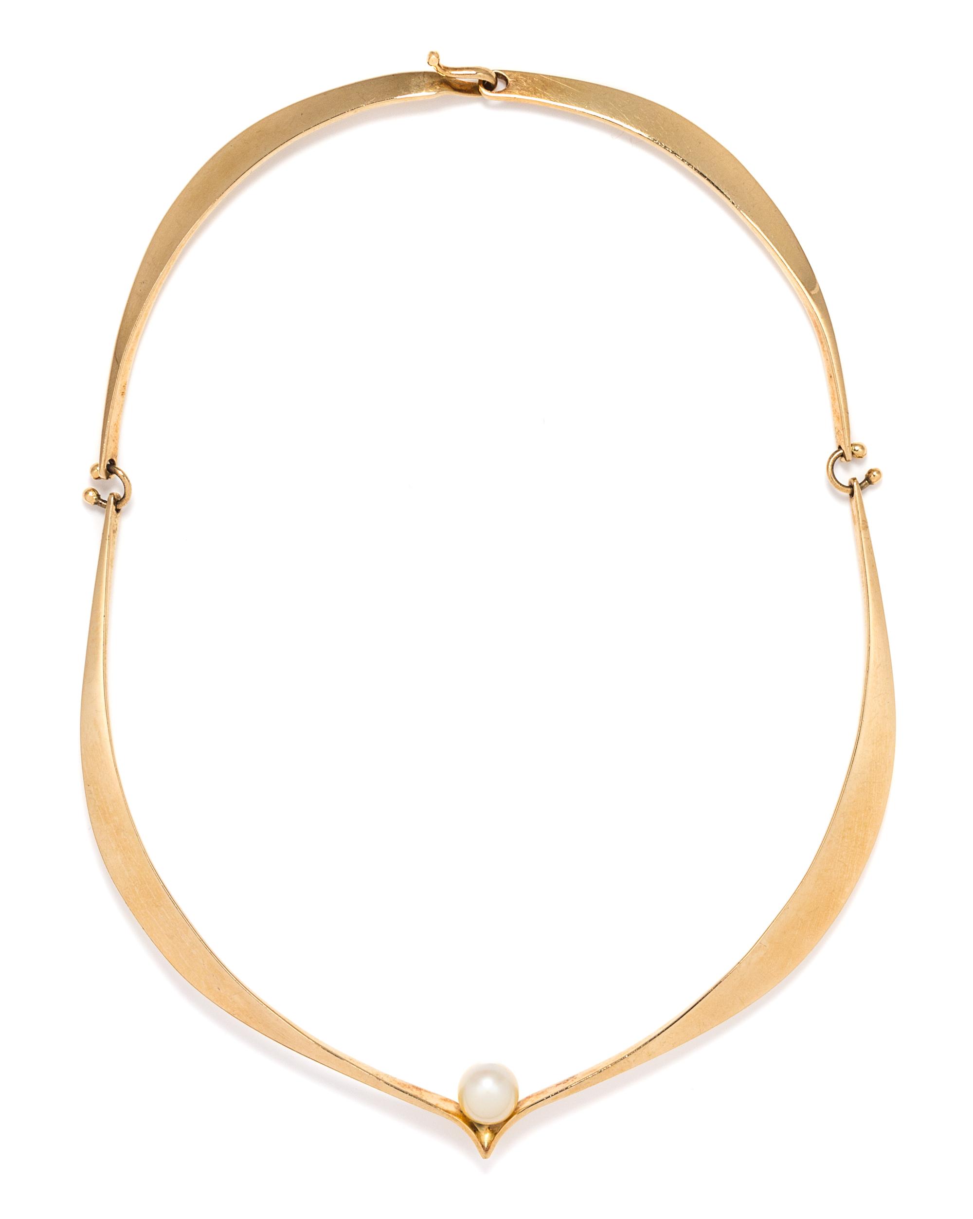 A Modernist Yellow Gold and Cultured Pearl Collar Necklace, Ed Wiener, 17.10 dwts.