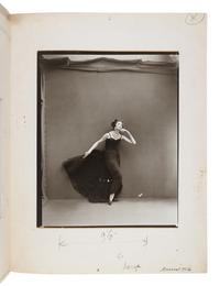 [AVEDON, Richard (1923-2004)]. THURMAN, Judith. Richard Avedon, Made in France. San Francisco: Fraenkel Gallery, 2002.