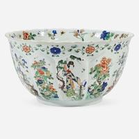 A Chinese famille verte-decorated lobed porcelain large bowl Kangxi period