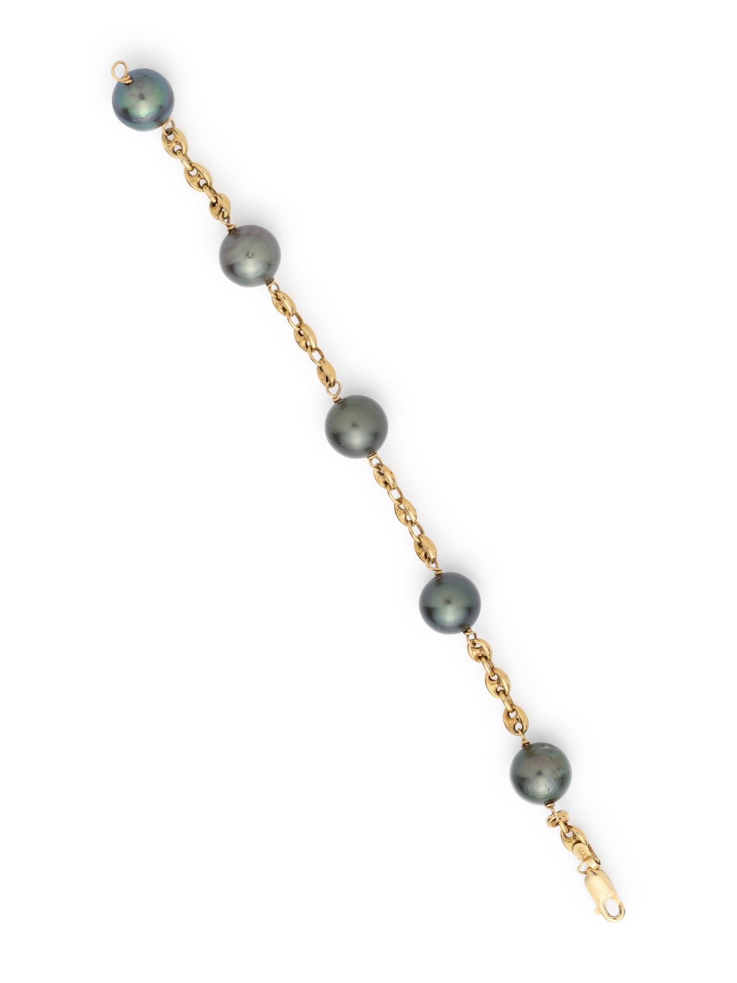 COLLECTION OF GOLD AND CULTURED TAHITIAN PEARL JEWELRY