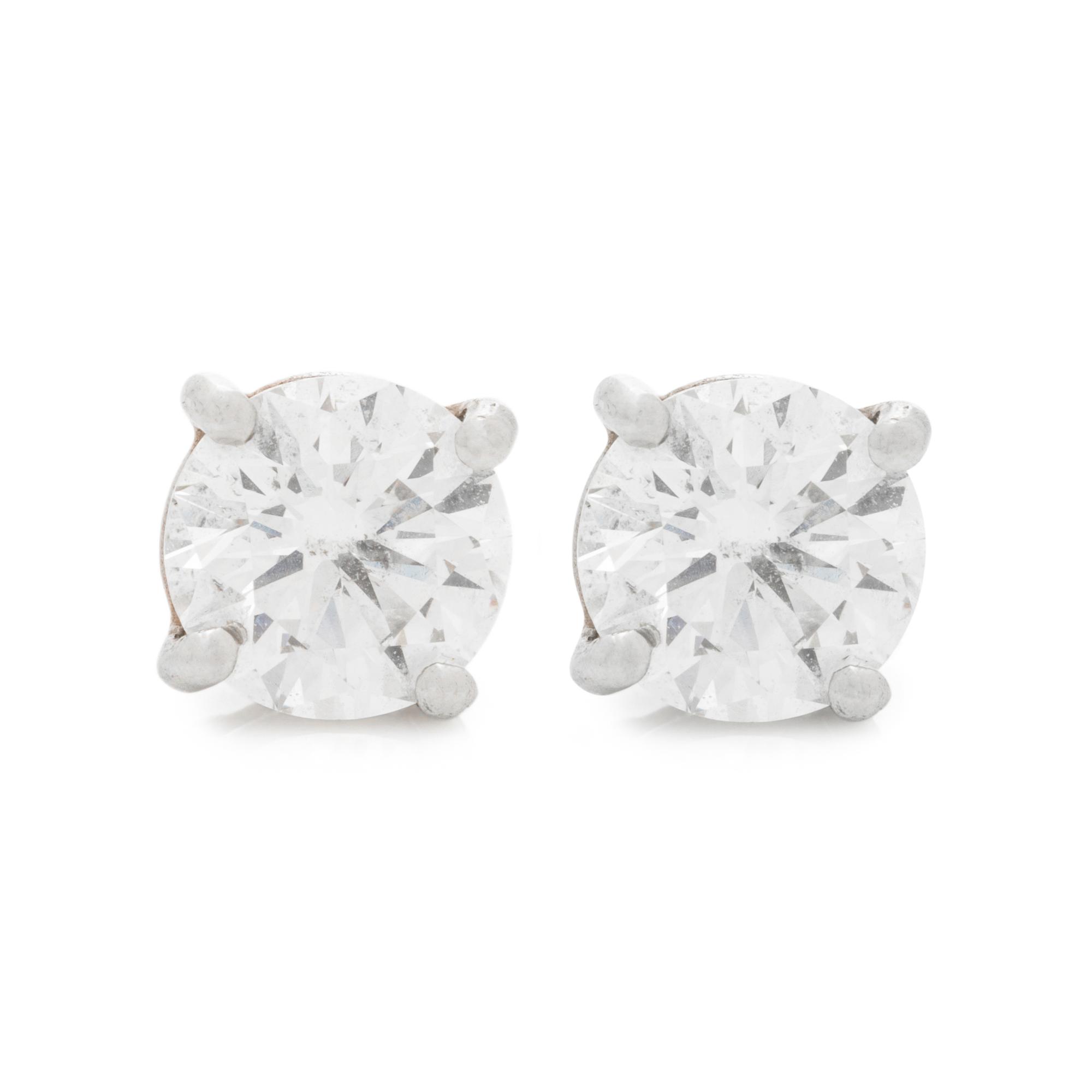 DIAMOND STUD EARRINGS