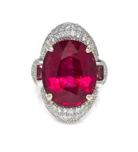 An 18 Karat White Gold, Rubellite Tourmaline and Diamond Ring, 12.30 dwts.