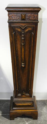 A Continental Oak Pedestal Height 46 1/2 inches. — LATE 19TH CENTURY